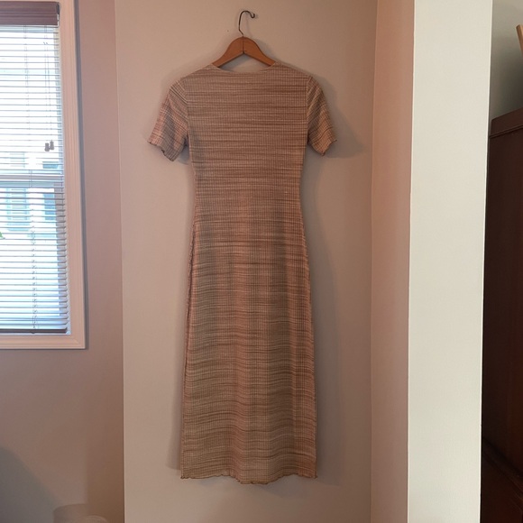 REFORMATION Perry ribbed lettuce hemmed midi dress - Picture 6 of 10